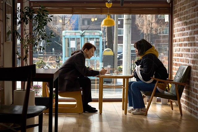 Moonlit Winter (2019) 1/2(3.5/4): A letter from her first love |  Seongyong's Private Place